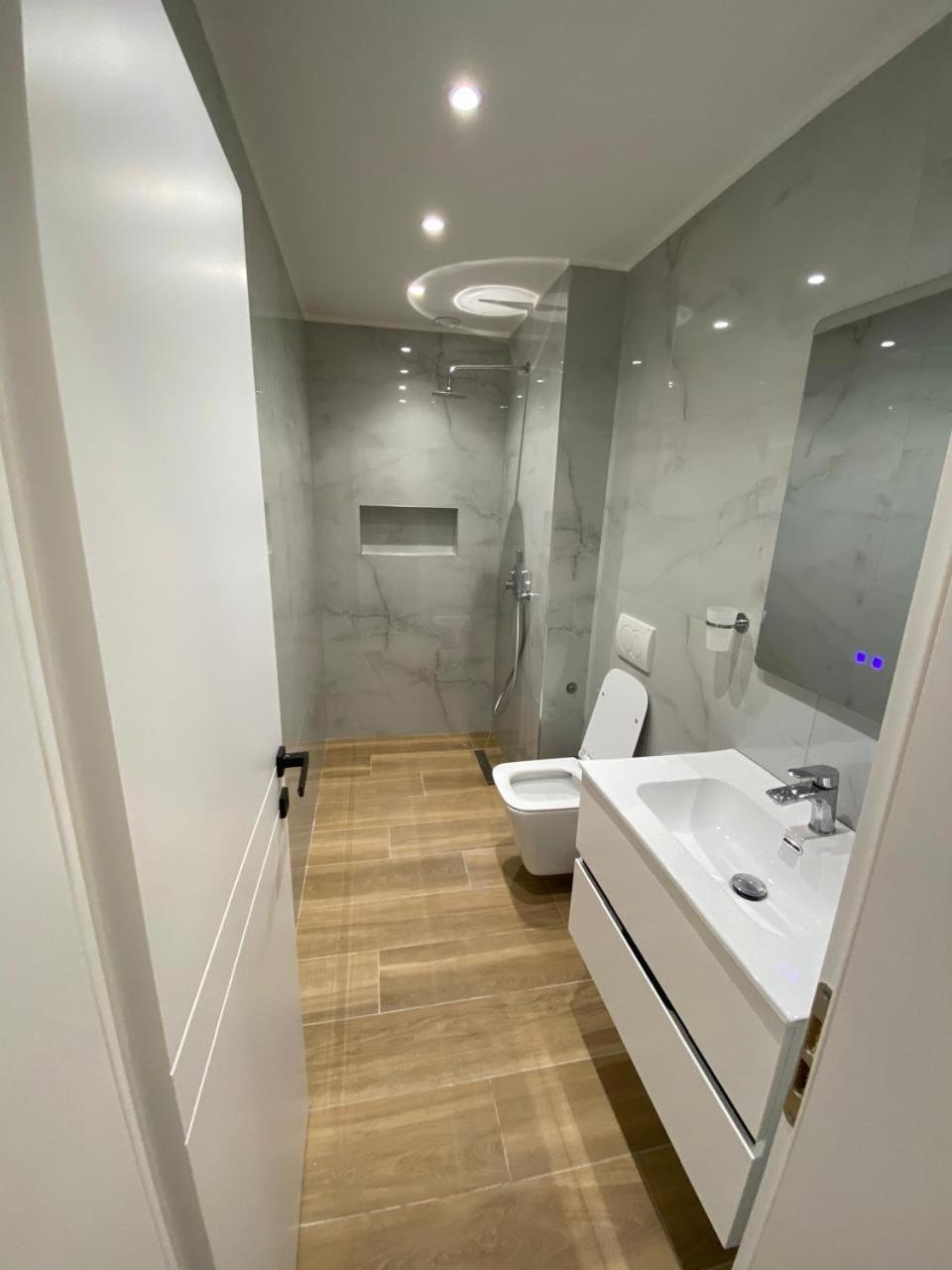 Tirana Apartment エクステリア 写真